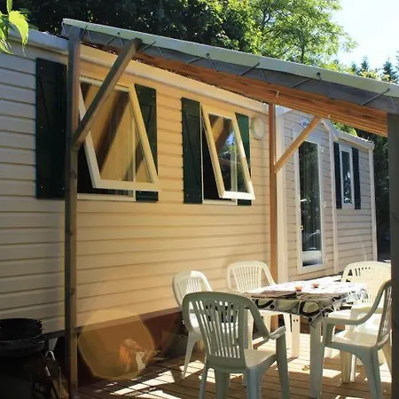 Camping Maeva Escapades Au P'Tit Bonheur Peyrillac-et-Millac Extérieur photo